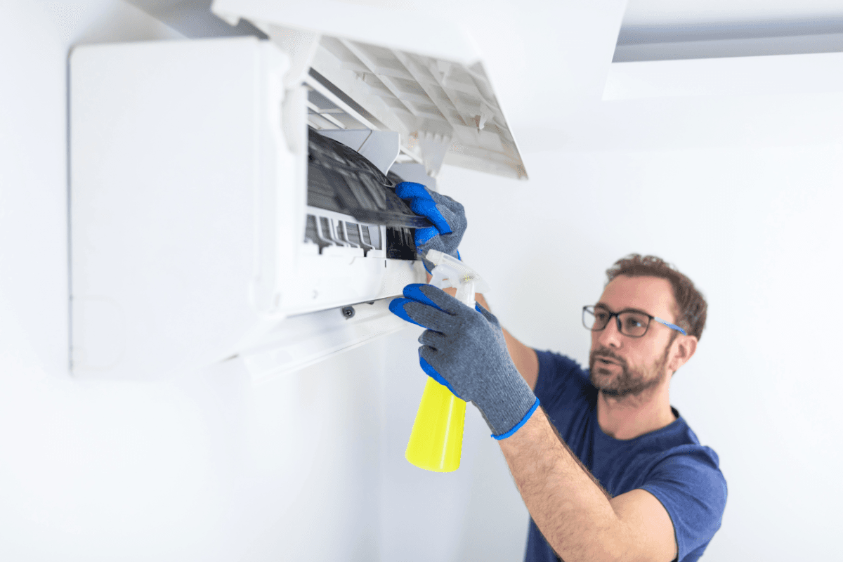 Fast & Reliable AC Repair Technician in Riyadh